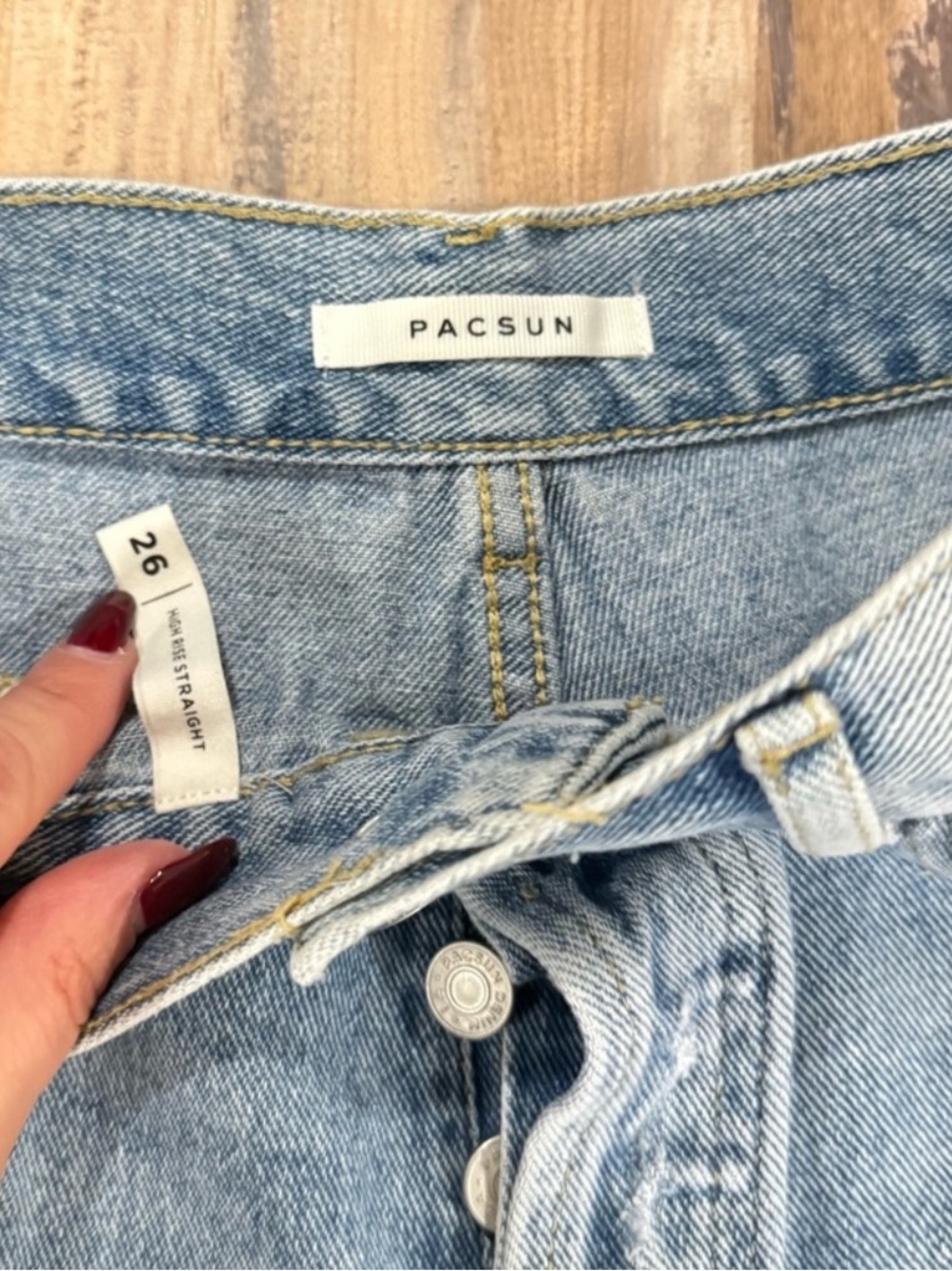 PacSun Ripped High Rise Straight Leg Jeans w Distressing, Light Wash, Sz 26 - Picture 2 of 4
